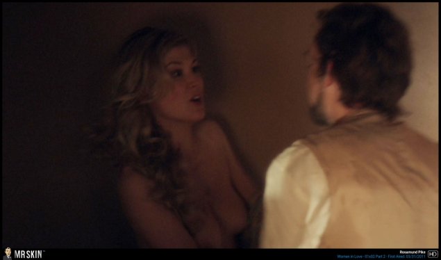 Розамунд пайк голая в фильмах