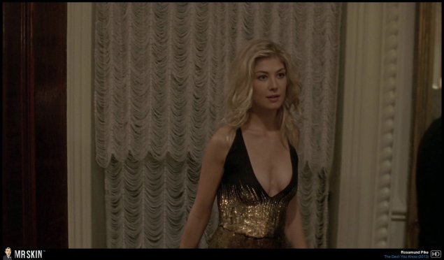 Розамунд пайк слив