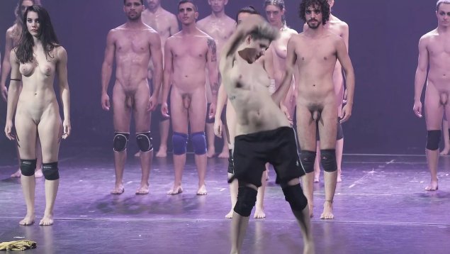 Серебрянников голый театр