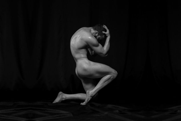 Мужская ню фотосессия