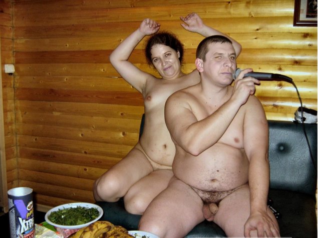 Голые пары в бане частное