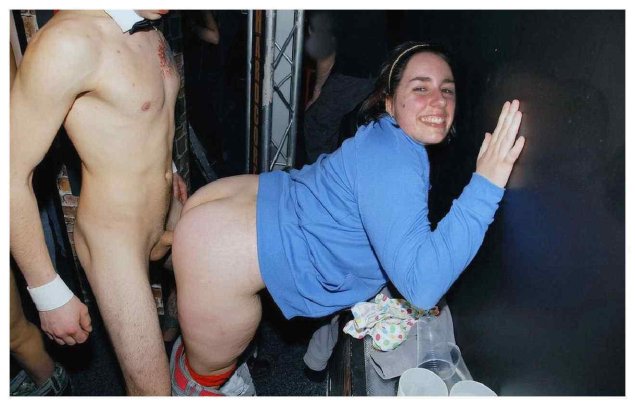 Порно на публике