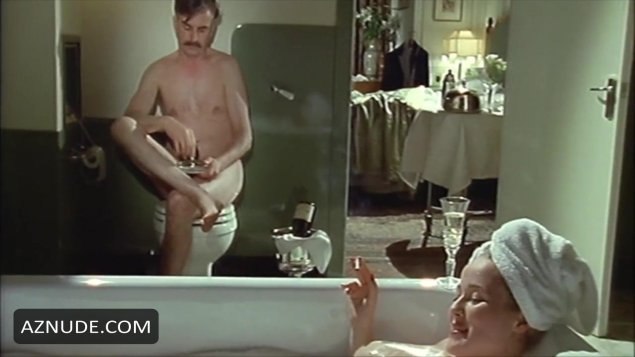 Дженнифер эль голая ромашковая поляна