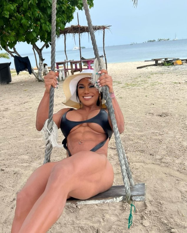 Фитнес модель gracyanne barbosa