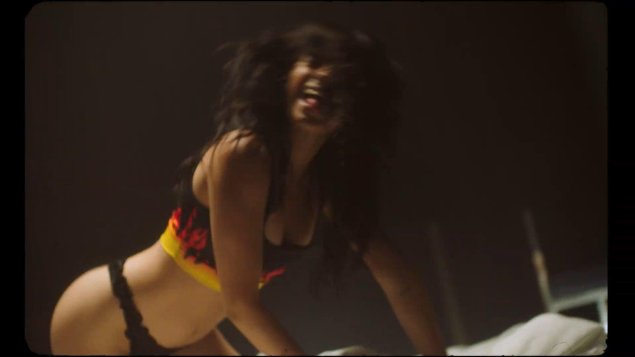 Обнаженная актриса