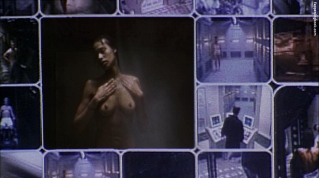 Обнаженная актриса