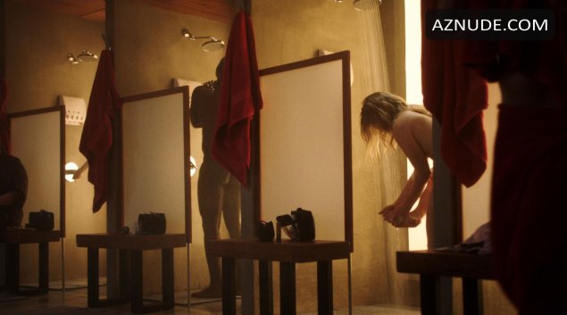 Обнаженная актриса