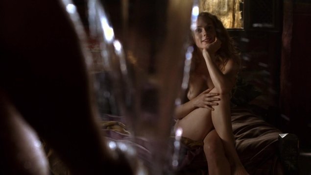 Откровенные сцены