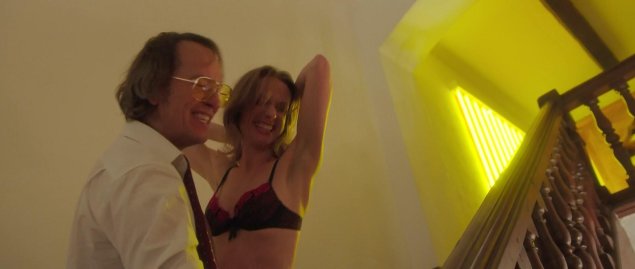 В нижнем белье