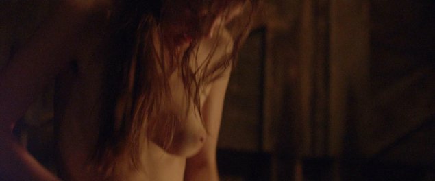 Актриса голая