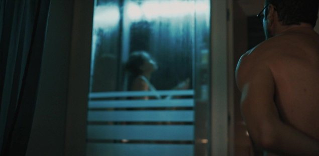 Обнаженная актриса