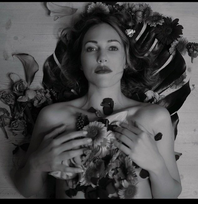 Актриса мерьем узерли