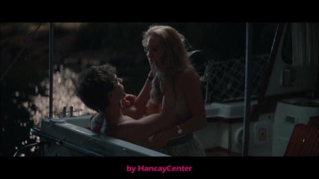 Откровенные сцены