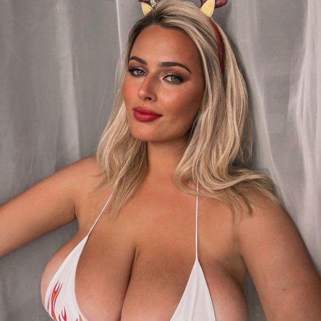 Линдси пелас