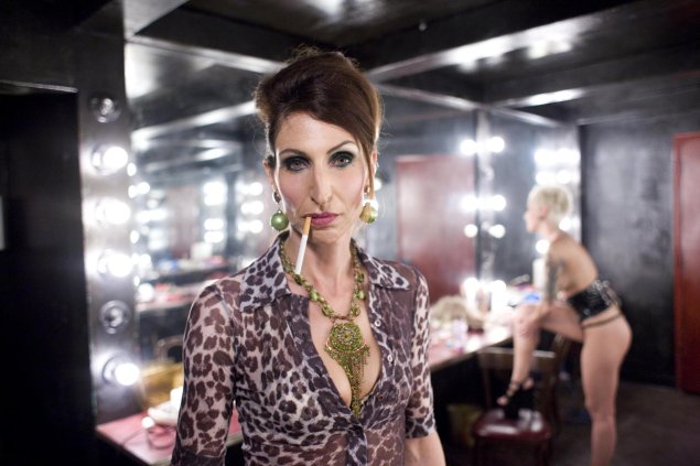 Бонни ааронс