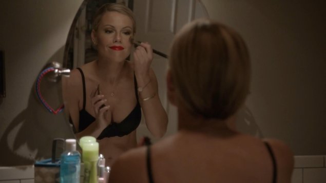 Кэтлин робертсон голая