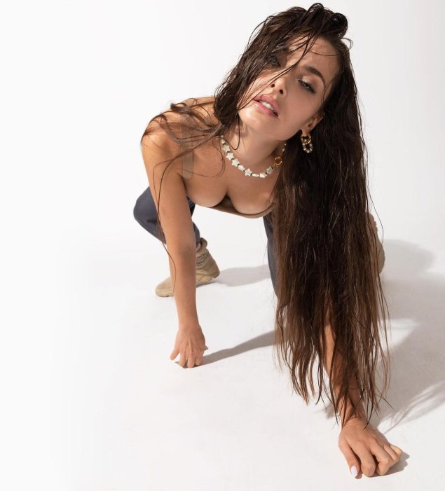 Актриса ксения мишина ню