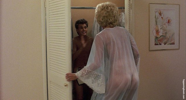 Лесли истербрук