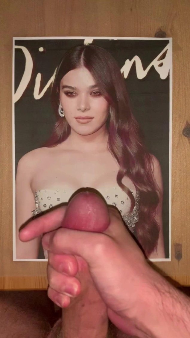 Стейнфилд хейли стайнфелд ню