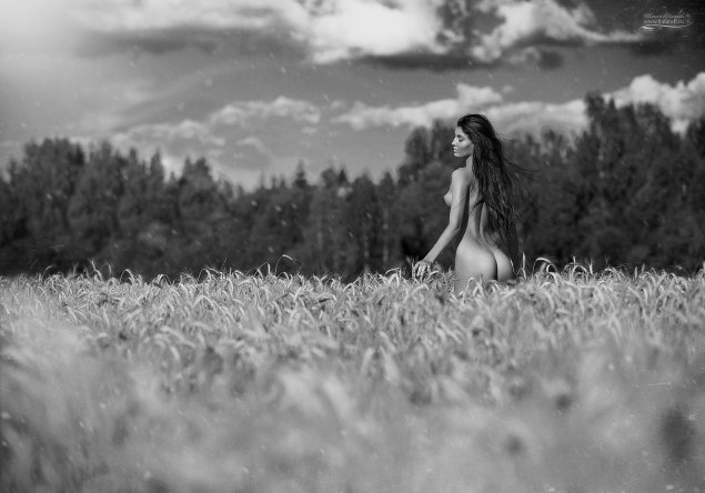 Фотограф ню