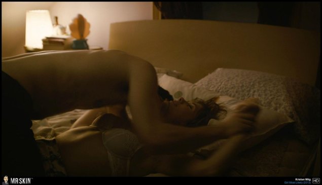 Откровенные сцены