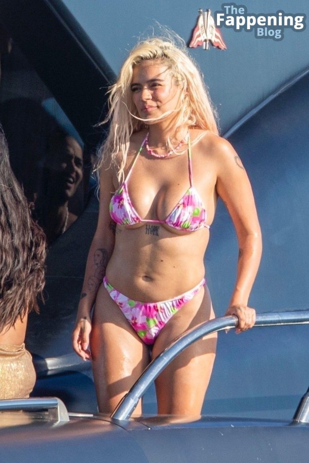 Рита ора бикини