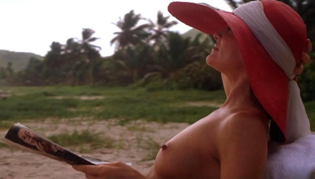 Камерон диаз топлесс