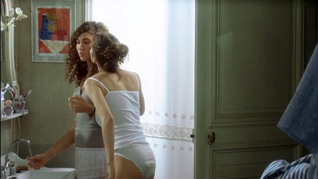 Летиция каста голая в кино