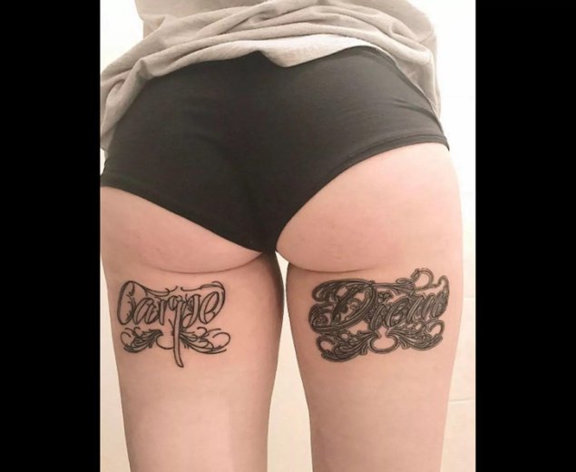 Тату под ягодицами