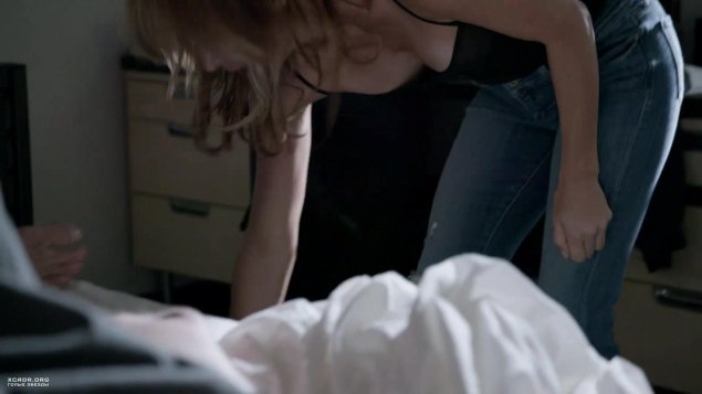 Саша александр shameless сиськи