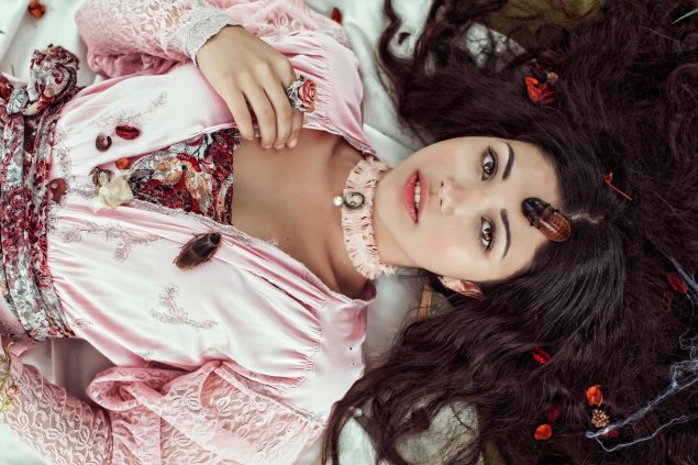 Диана джалалова национальность