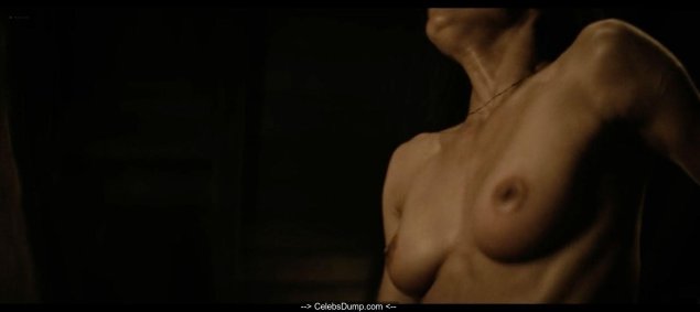 Обнаженная актриса