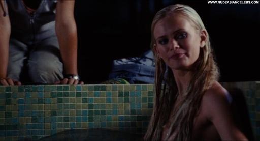 Аквамарин фильм 2006 сара пэкстон