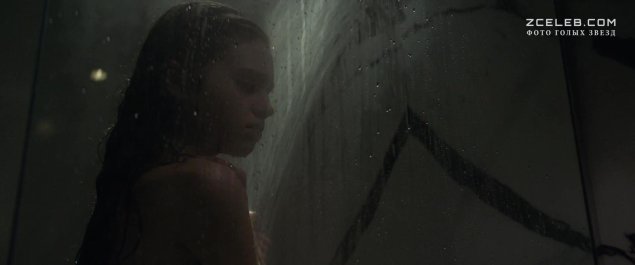 Индиа айсли темное зеркало грудь