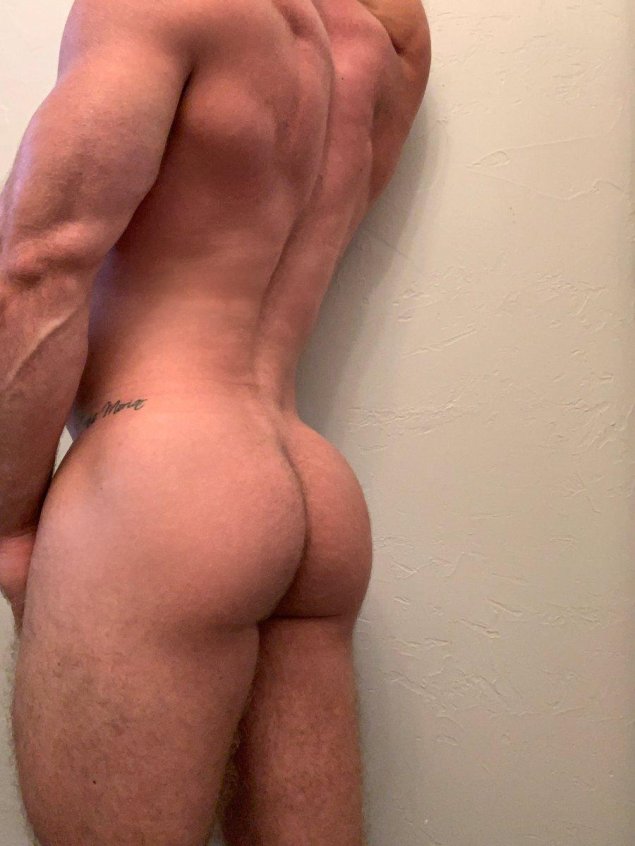 Красивые мужские задницы