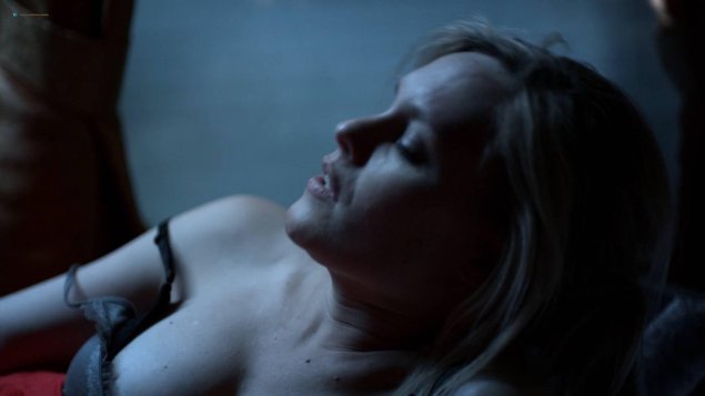 Бритт робертсон постельные сцены