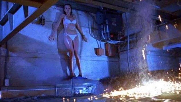 Глубокое синее море