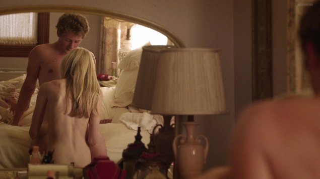 Эль фаннинг голая