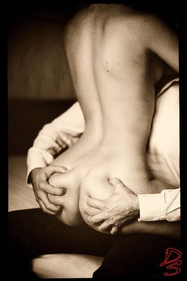 Эротические мужчина сзади