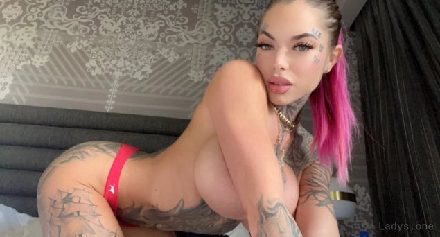 Шанталь Даниэлла порноактриса