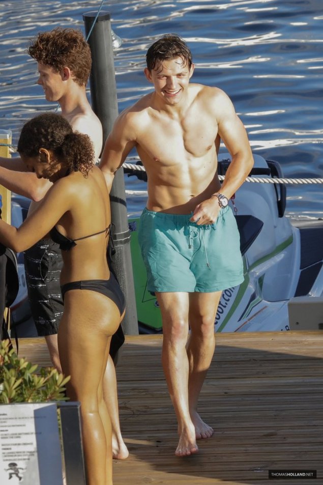 Том Холланд