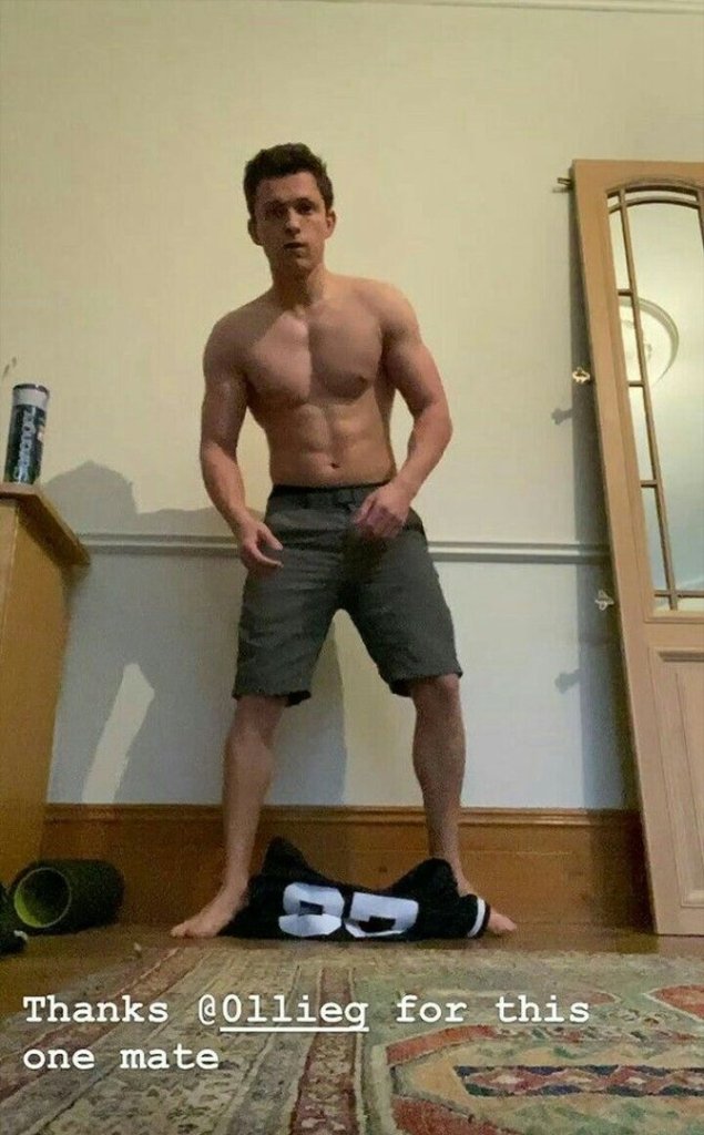 Том Холланд пресс