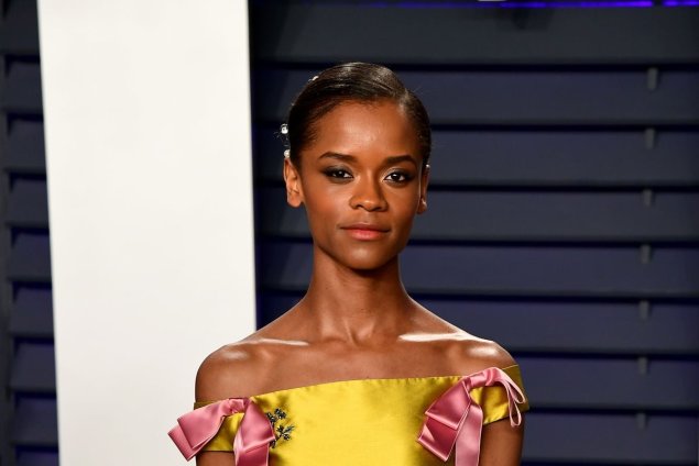 Летишиа Райт бикини