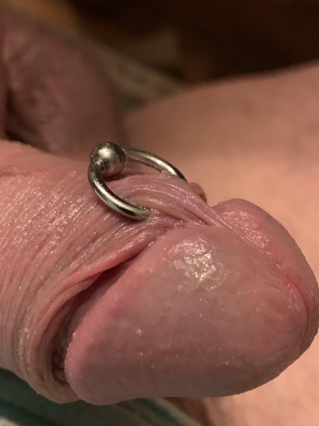 Пирсинг уздечки мужской