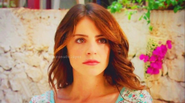 Эзги эюбоглу актриса