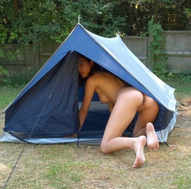 Туристическая палатка