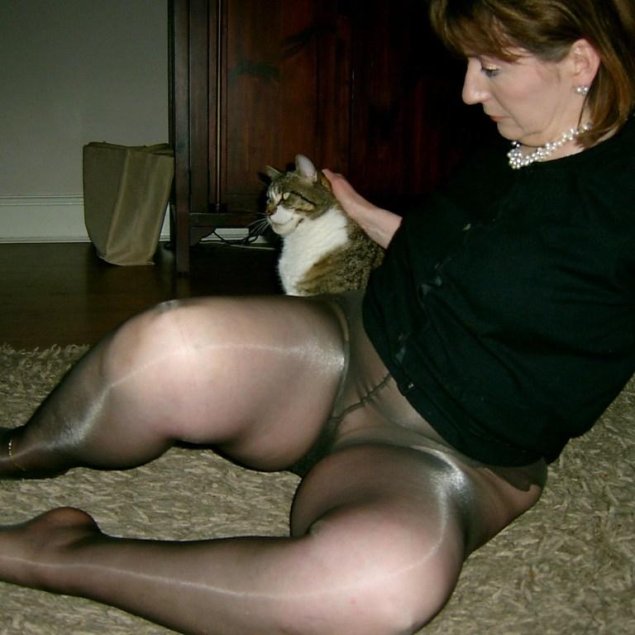 Зрелые женщины