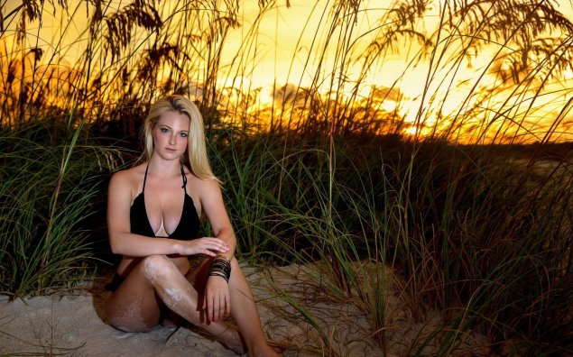 Красивые девушки на природе ню