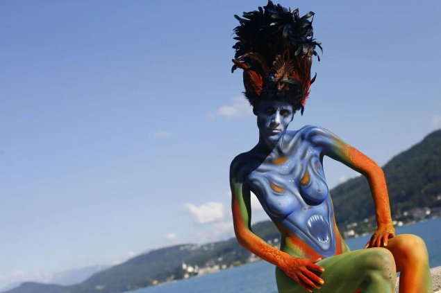 Нудисты бодиарт