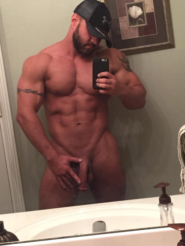 Голые качки